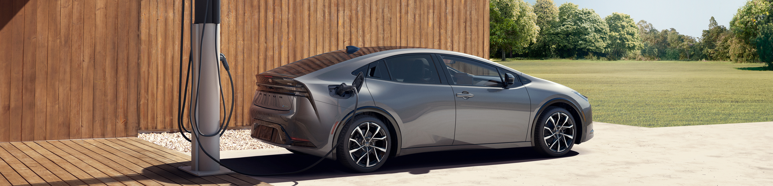 2026 Toyota Prius plug-in charging